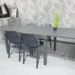 שולחן 135/270 אלומיניום כולל 4 כסאות מעוצבים דגם לירון צבע אפור כהה